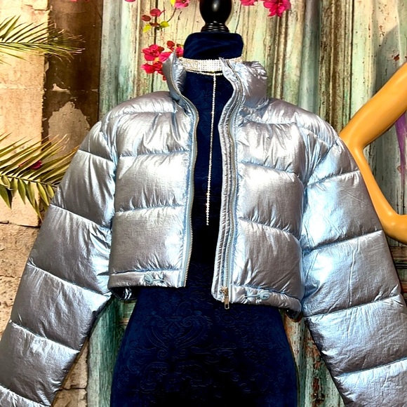 New Light Blue/silver shimmer Cropped Puffer - Picture 1 of 16